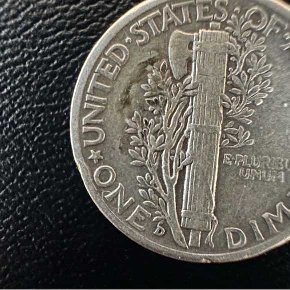 1941-D Mercury Dime – 90% Silver | Vintage Denver Mint Coin - Picture 6 of 7